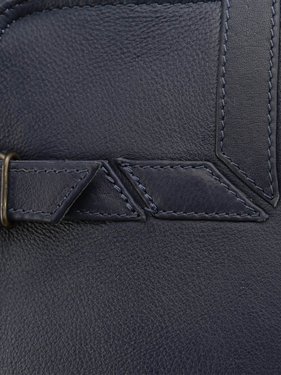 foto-materiale-zaino-in-pelle-blu-lecitadin-blu-inchiostro-paul-marius-b04-db