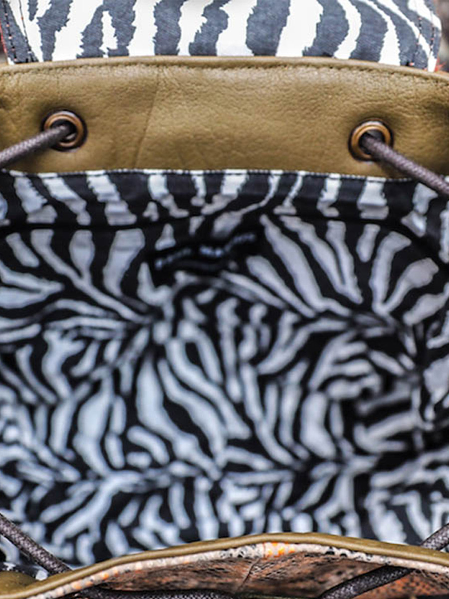 foto-vista-laterale-zaino-in-pelle-donna-arancione-verde-lebaroudeur-chimere-arancione-kaki-paul-marius-m40-ch-o-k