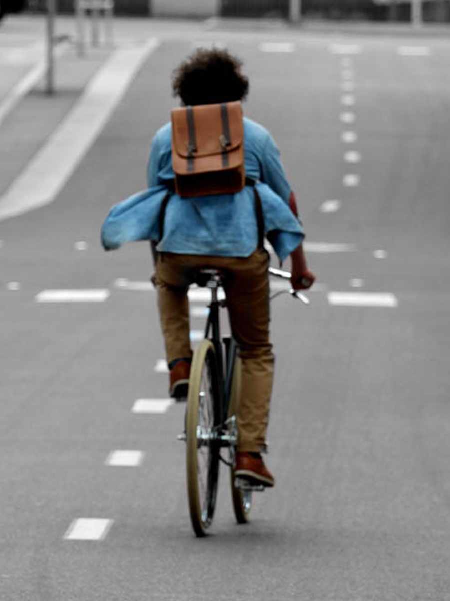 foto-materiale-zaino-in-pelle-marrone-lecoursier-naturale-paul-marius-m03-l