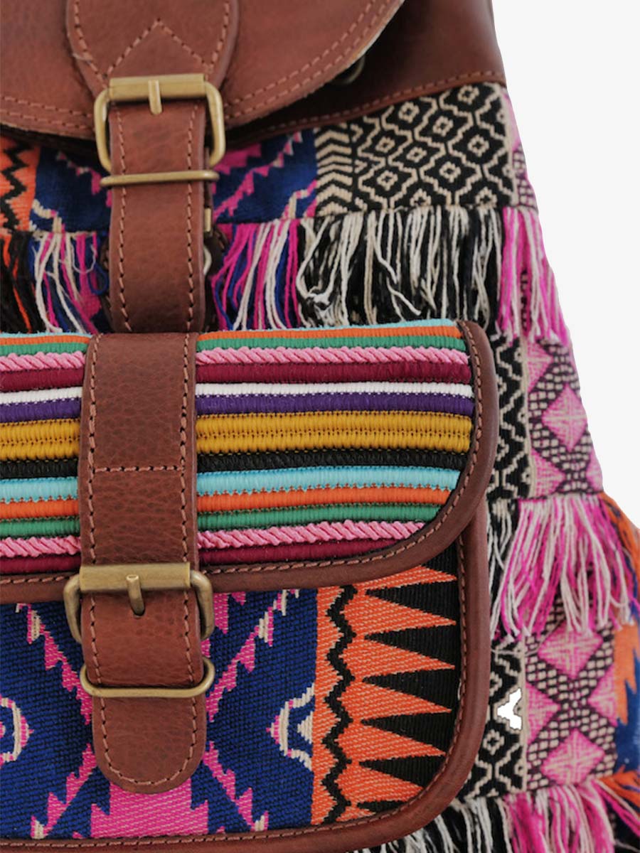 foto-materiale-zaino-in-pelle-donna-blu-bianco-lebaroudeur-horizon-paul-marius-m40-hor