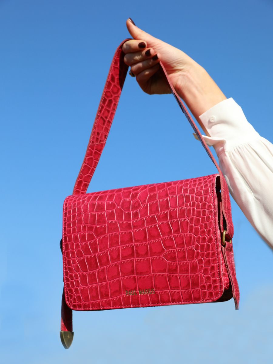 foto-materiale-borsa-a-tracolma-in-pelle-da-donna-rosa-lebaguette-alligator-cocktail-tourmaline-paul-marius-w29-a-pi