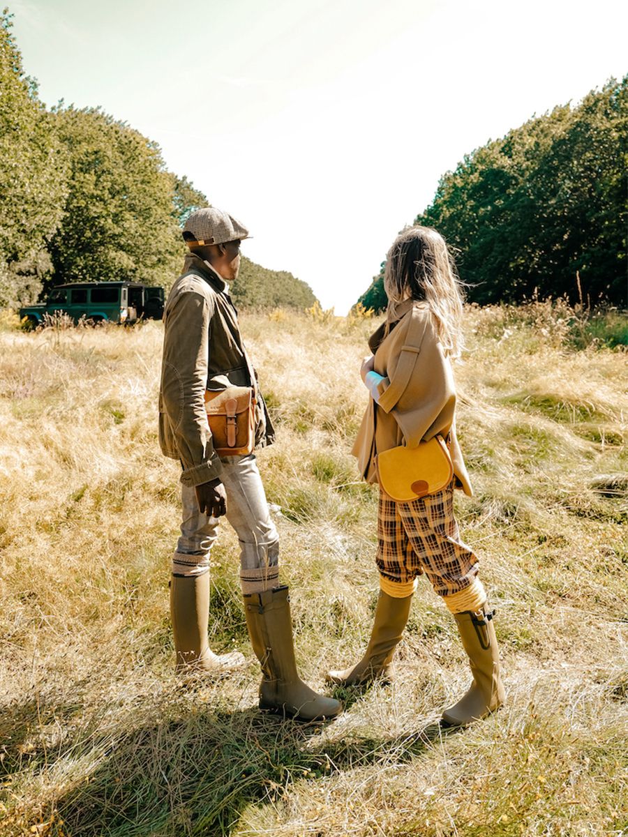 foto-vista-frontale-borsa-a-tramonto-in-pelle-da-donna-marrone-viola-pampa-paul-marius-lebohemien