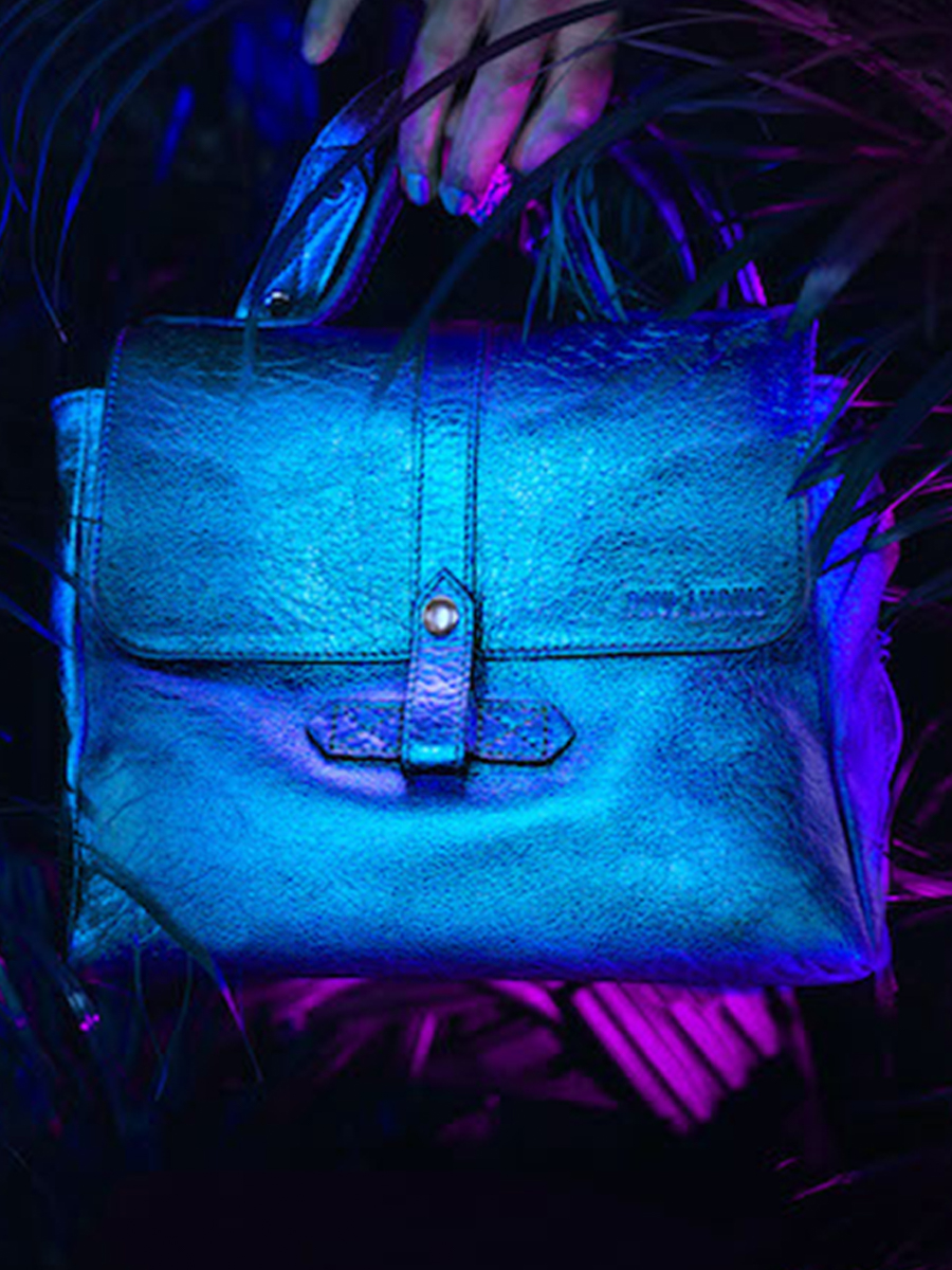 foto-portafoglio-borsa-a-tramoggia-in-pelle-donna-blu-lecorneille-scarabee-paul-marius-w23-p-blu