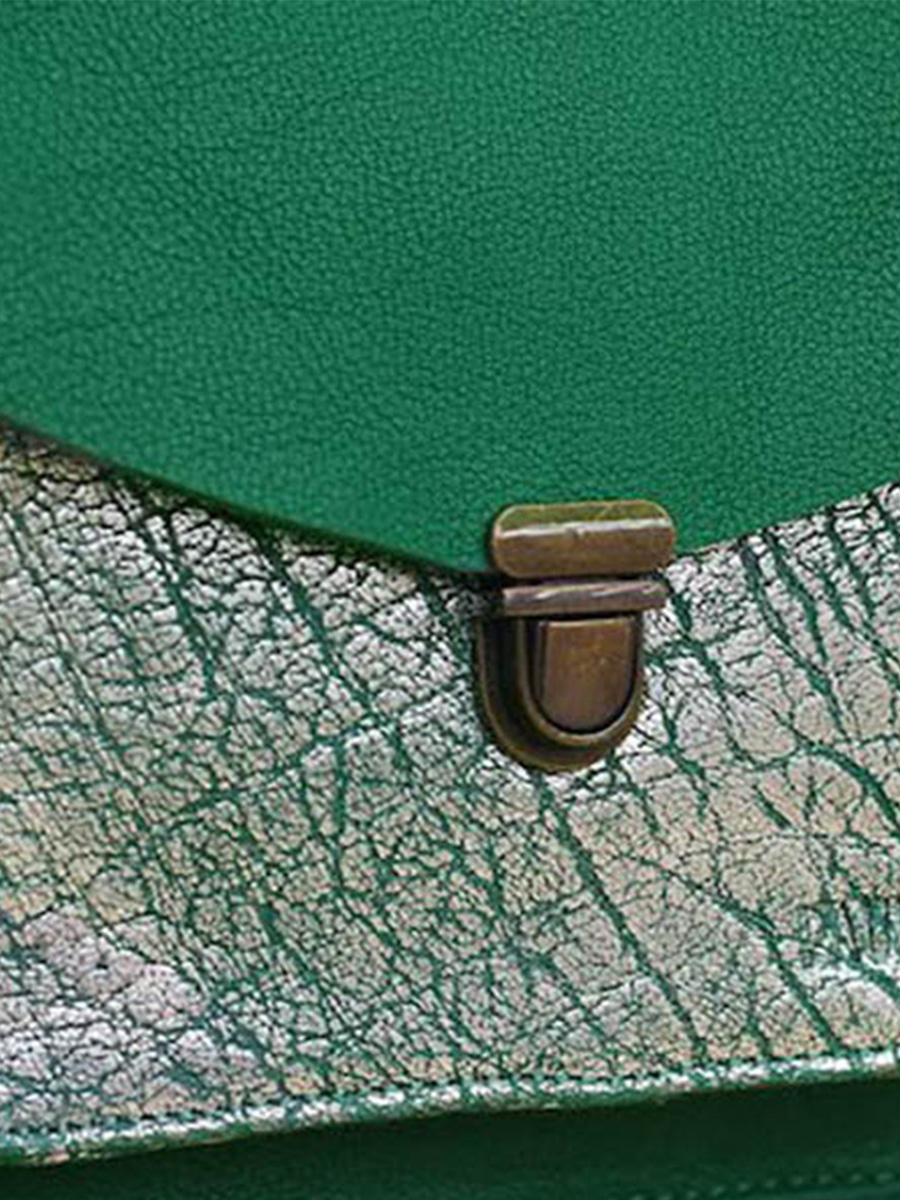 foto-interno-borsa-a-tramonto-in-pelle-donna-verde-argento-mademoiselle-george-verde-giungla-argento-paul-marius-w05-gr-s