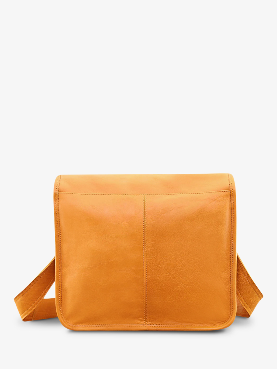 foto-vista-posteriore-portadocumenti-in-pelle-a4-giallo-lasacoche-m-safran-paul-marius-m02s14-y