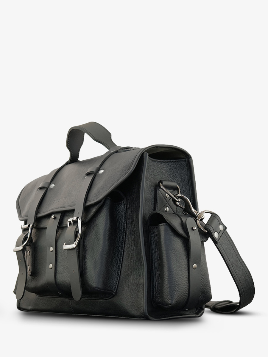 foto-vista-laterale-borsa-moto-in-pelle-nera-lenomade-m-nera-olio-paul-marius-m100m-obl