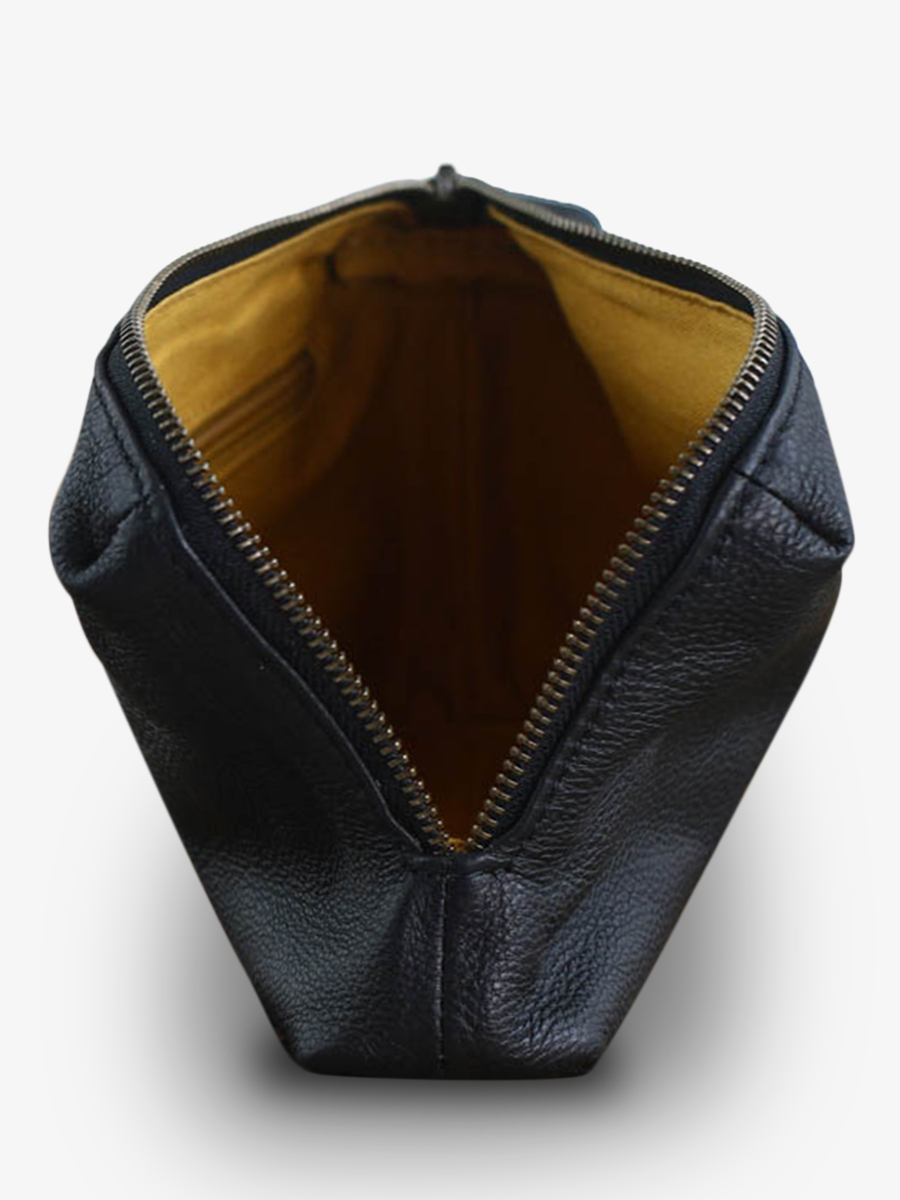 foto-interno-pochette-in-pelle-donna-nera-adele-nera-paul-marius-m500-b